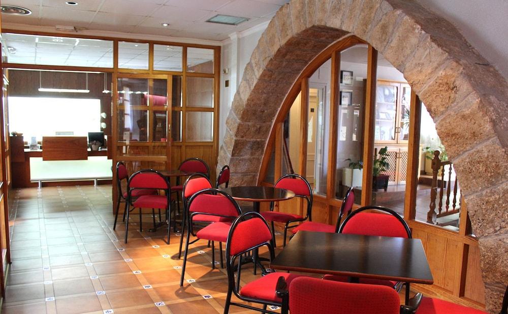 Rey Don Jaime Hotel 3*